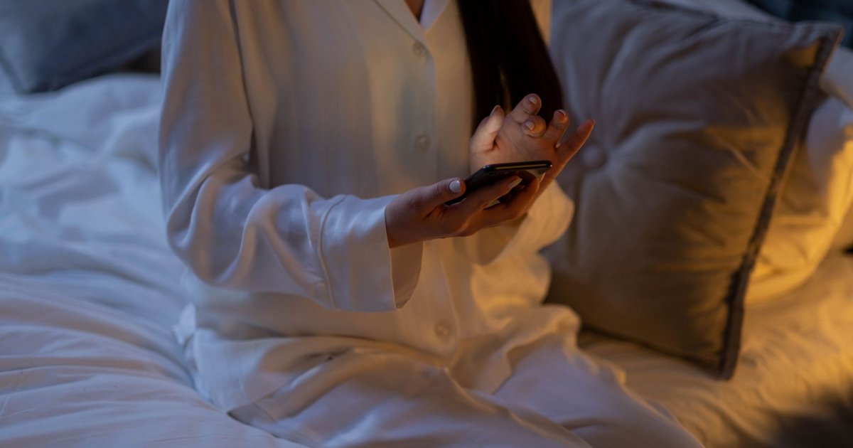 電話占い 24時間 深夜